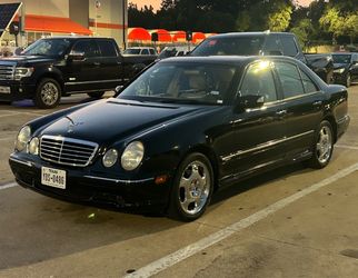 2001 Mercedes-Benz E-Class