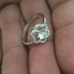 925 With White Topaz And Diamond 