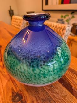 Murano-style Glass Vase