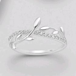 925 Sterling Silver Floral Ring Brilliant Cubic Zirconian Band Wedding Anniv NWT