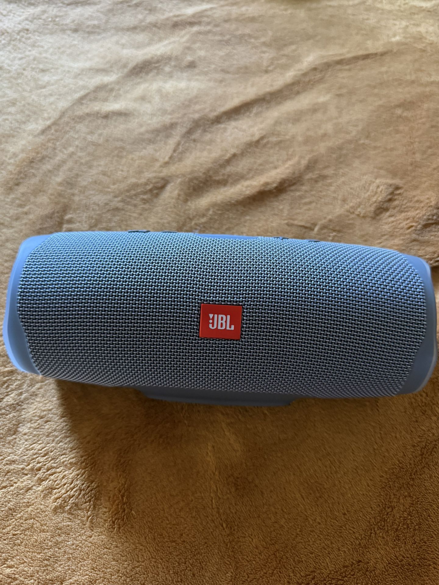 JBL Charge 4