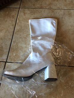 Gogo boots size 10