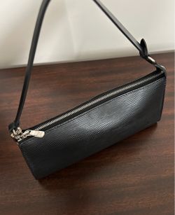 Louis Vuitton Pochette Accessoires Clutch