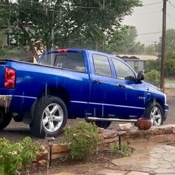 Large Item Pick Up And No Truck??!!  I Have A Truck !!!