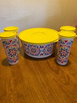 Tupperware Set Of 5