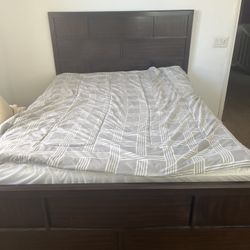 Queen Size Bed frame And Mattress 