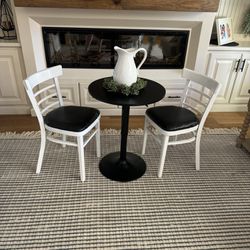 Modern Farmhouse Small Adjustable Dining Room Table with (2) Chairs