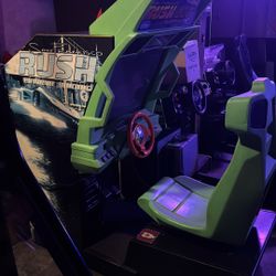 Rush Of The Rock Driving Arcade 