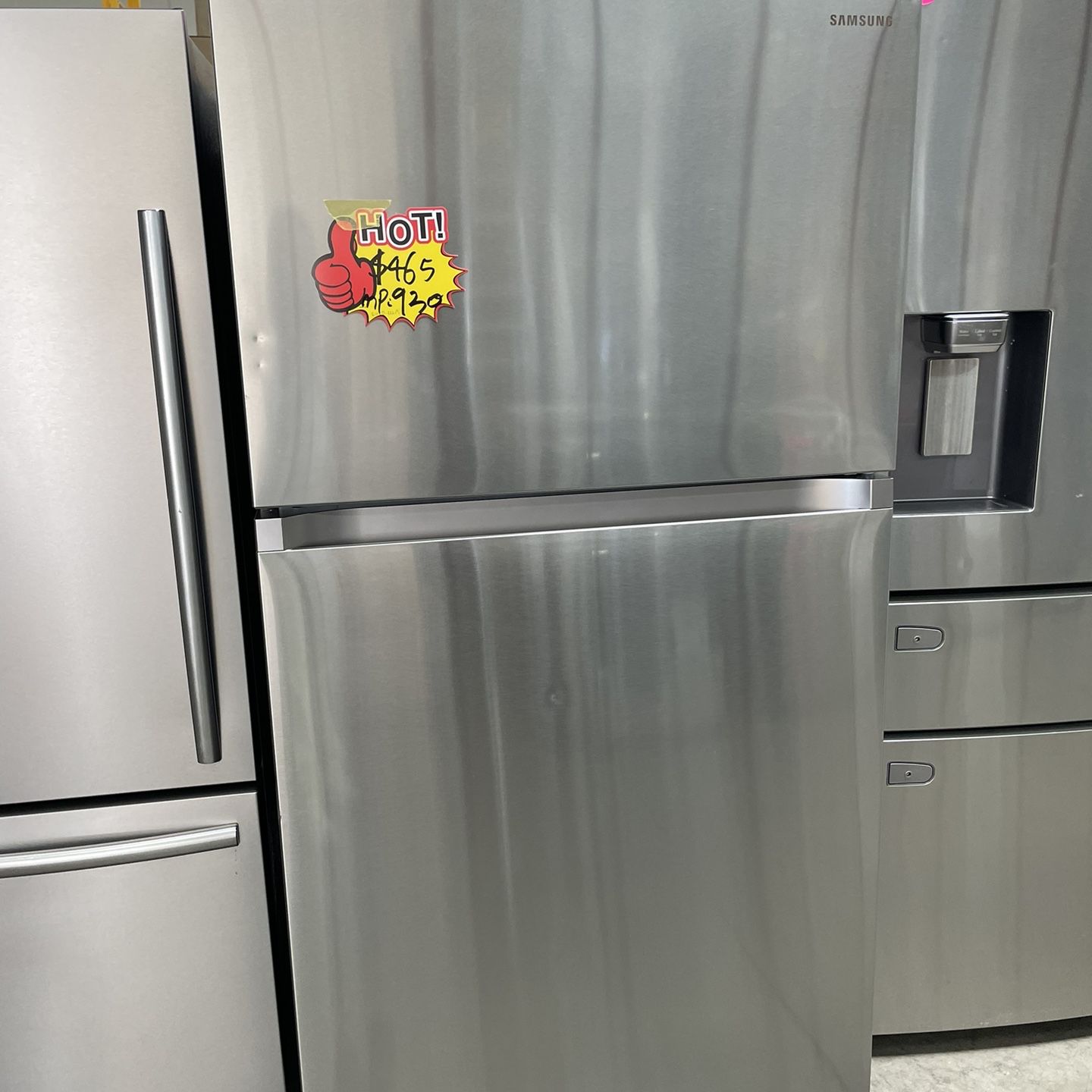 Samsung 33 in. 21 cu. ft. Top Freezer Refrigerator with FlexZone and Ice Maker in Fingerprint-Resistant Stainless Steel