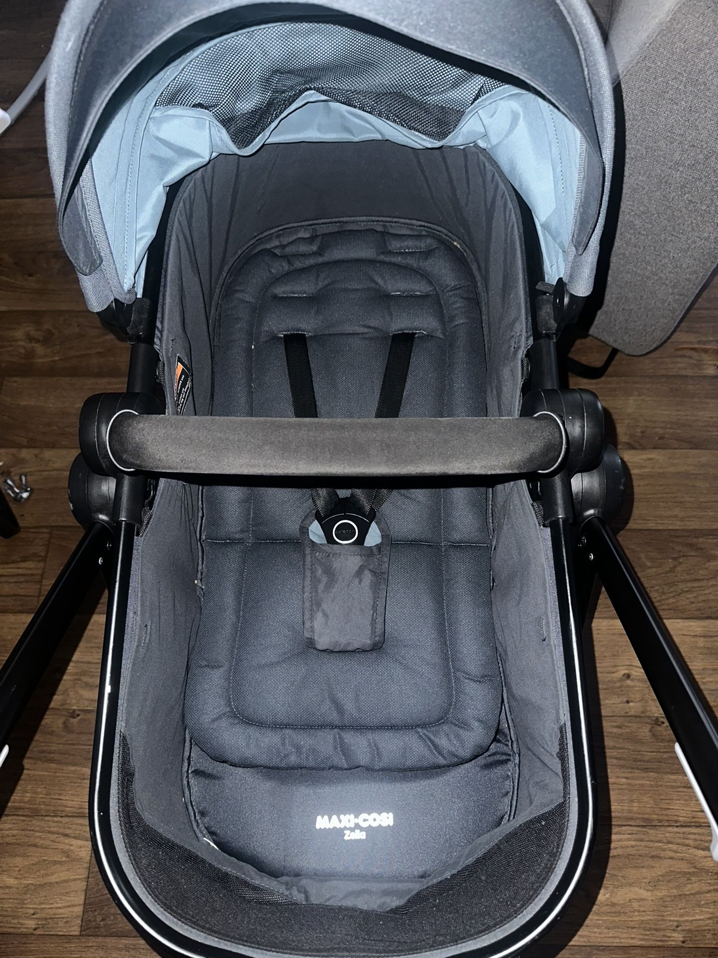 Maxi Cosi Zelia Stroller