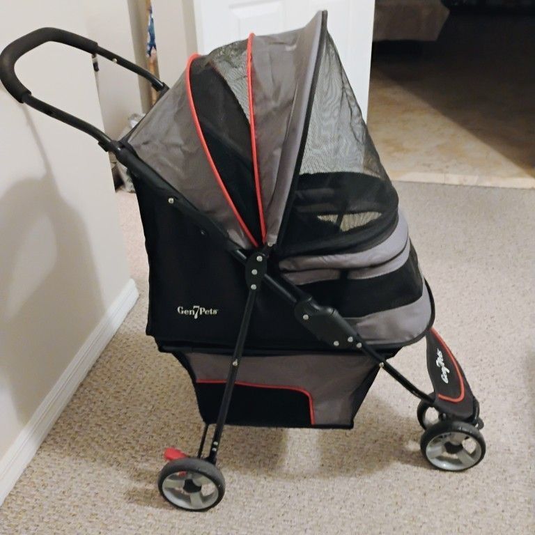 Dog Stroller By Gen 7 Regal Plus – Luxury on Wheels!