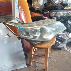 2012 - 2014 Toyota Camry Right Headlight