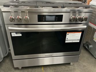 Frigidaire Gallery GCFD3661AF Dual Fuel Range (Open Box / Scratch & Dent)