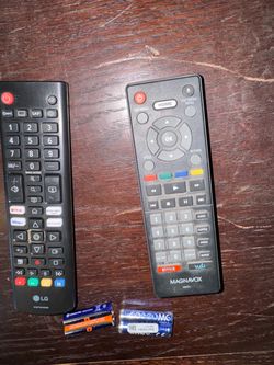 LG and Magnavox TV Remote Controls Lot
