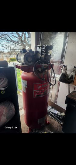 Husky Vertical Air Compressor