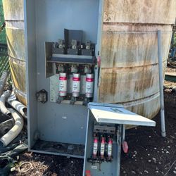 Electrical Disconnect 