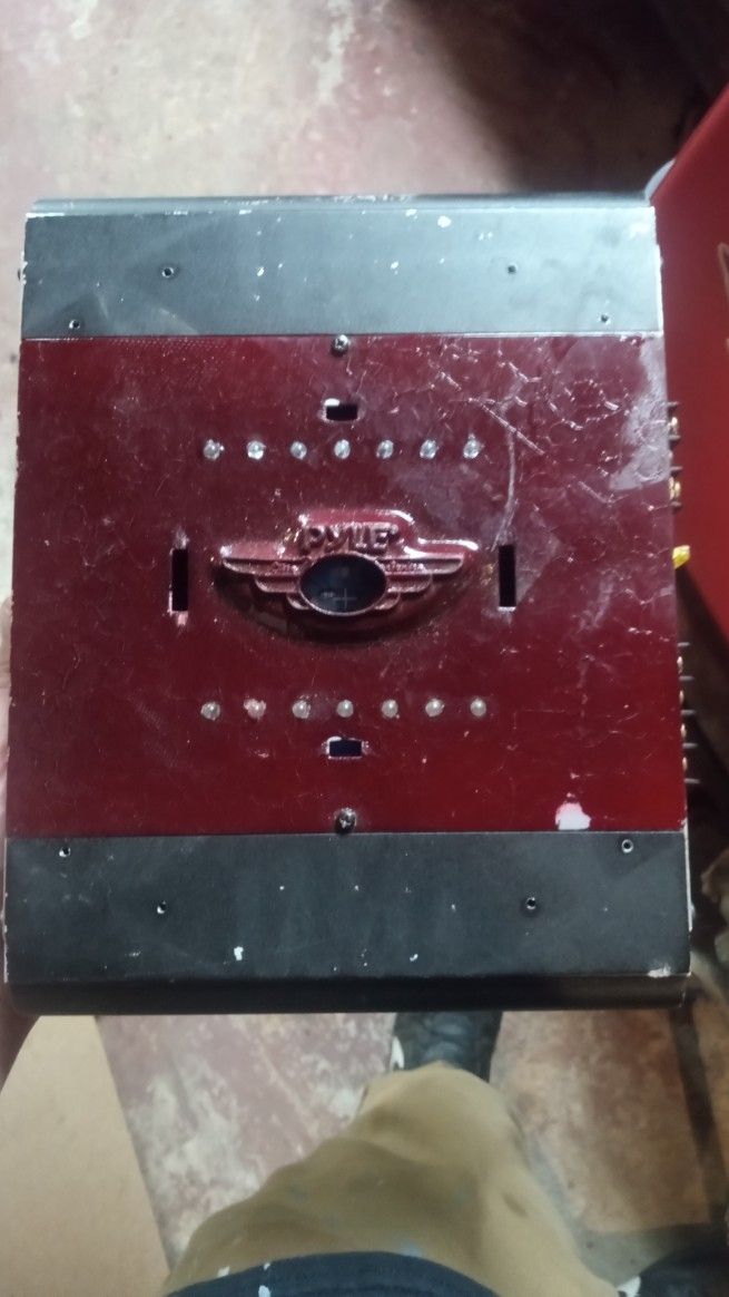 Pyle 250watt Amplifier