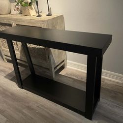 Entry Doorway Table