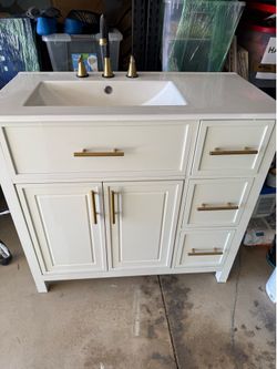 Bathroom Vanity w/sink and faucet - white and gold
