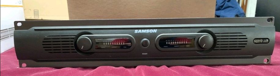 Samson Servo 200 2-Channel 200W Class A/B Power Amplifier (2 RU)