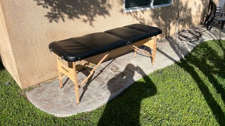 Portable Folding Massage Table – Adjustable