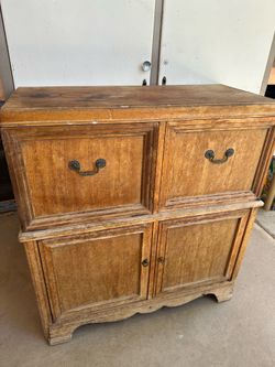 Vintage Zenith stereo w/turntable