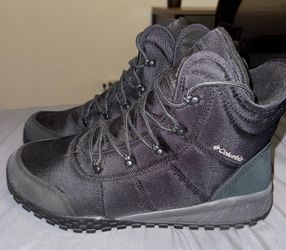 Columbia Men’s Winter Boats