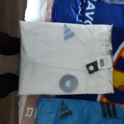 White Large Zip Up Wind Breaker Blue One Is A Small 