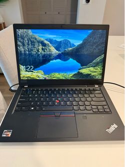 Lenovo ThinkPad T495s 14" Laptop - AMD Ryzen 7 PRO (8GB RAM / 256GB SSD)
