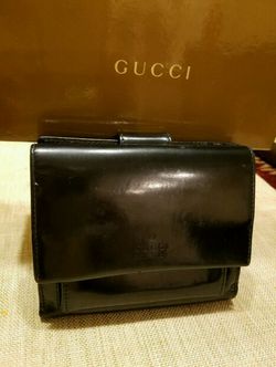 *** 100% Authentic Gucci Wallet***