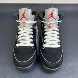 Jordan 5 Black Metallic Reimagined 