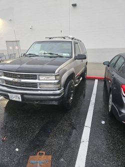 Chevy Tahoe.  1999