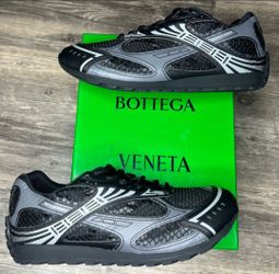 Bottega Veneta Orbit sneakers In Black