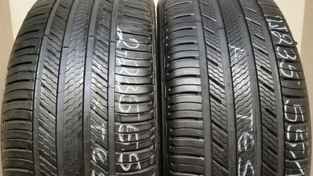 2 Tires 235 55 19 michelin premier ltx no repairs Like New