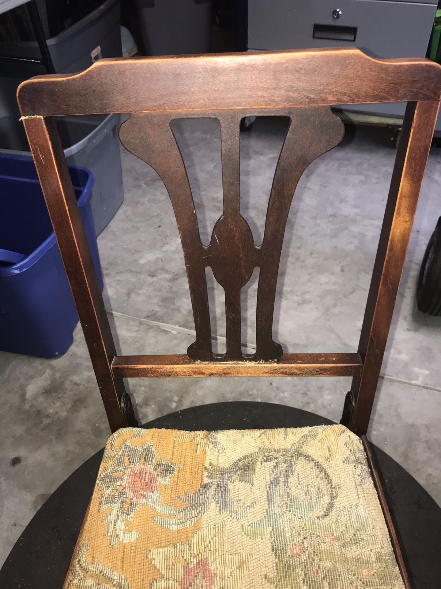 Antique sewing chair that folds flat