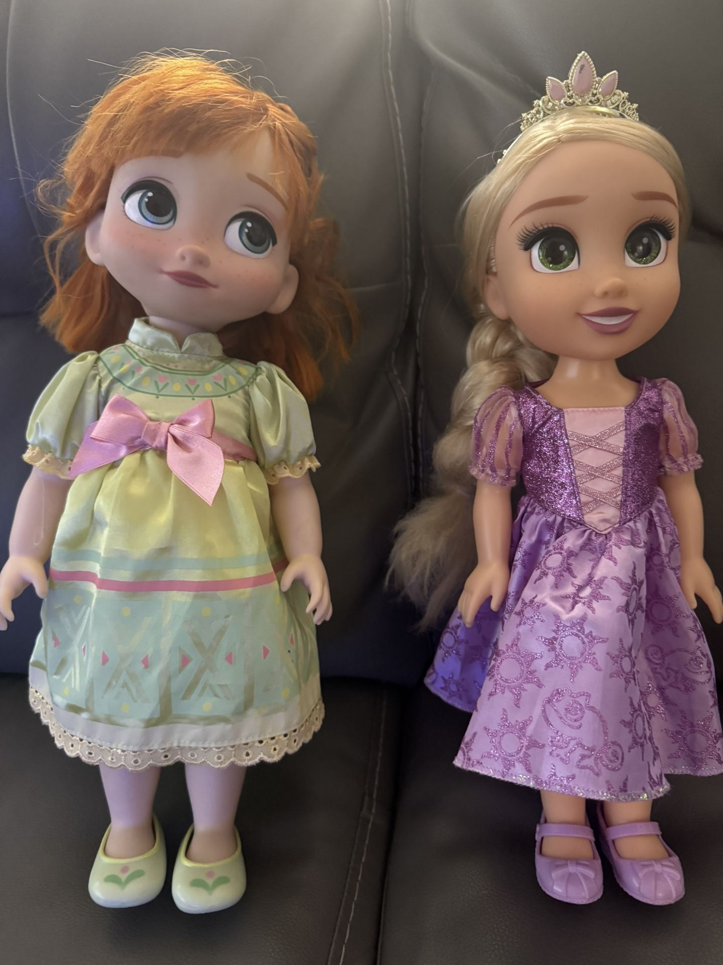Disney Dolls/ Pre Owned