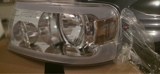 Driver and passenger headlights