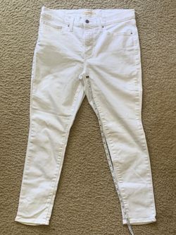Levi’s 311 Shaping Skinny Size 32 White Jeans 