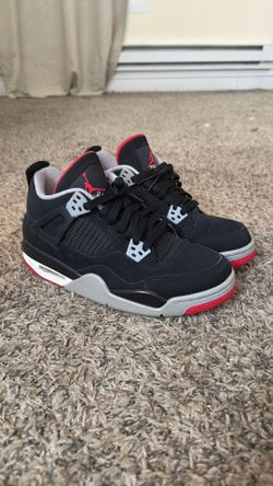Jordan BRED 4 sneakers