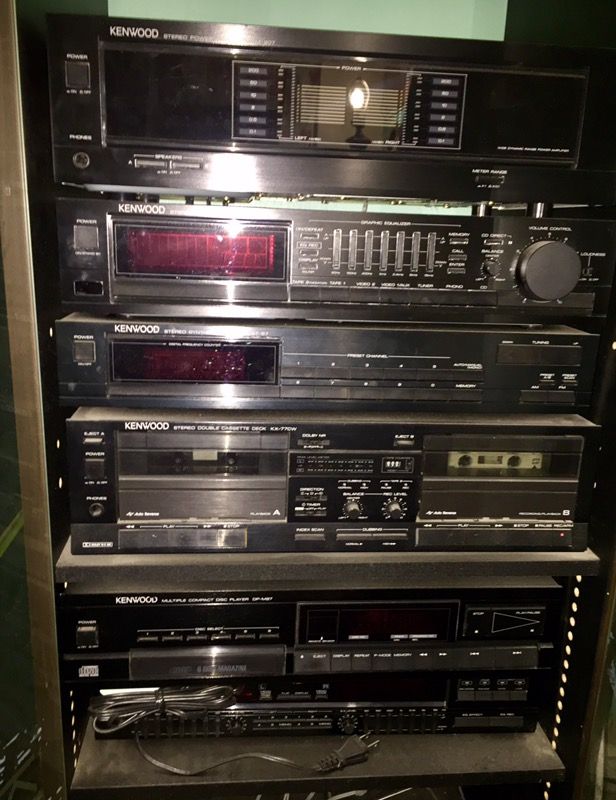 Kenwood cassette stereo set