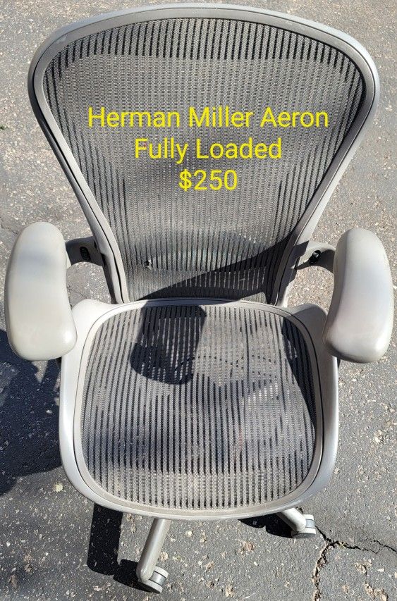 Herman Miller Aeron Office Desk Chair