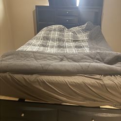 Bed frame no mattress 