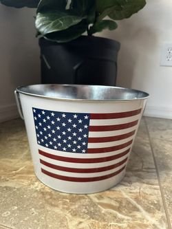 Metal Ice Drink Bucket With American Flag