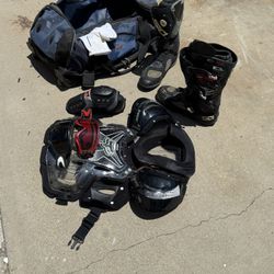 Motocross Gear. Sidi, Fox, Oakley