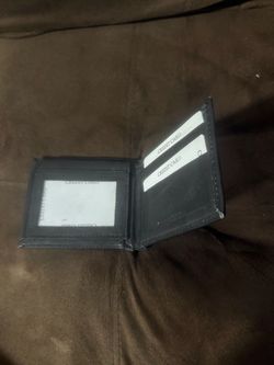 Brand New Men’s B-Fold Black Leather Wallet 💳 🪪