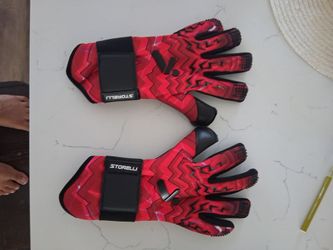 Brand new Storyrelli goalie gloves not used a single time size 9