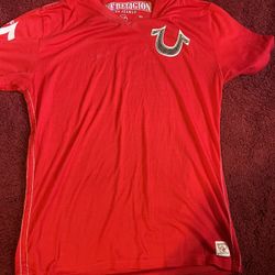 True Religion T-shirt Like New