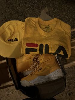 Fila shoes, hat and shirt