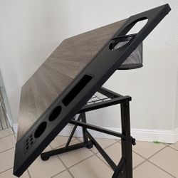 Adjustable Artist Desk / Craft Desk 