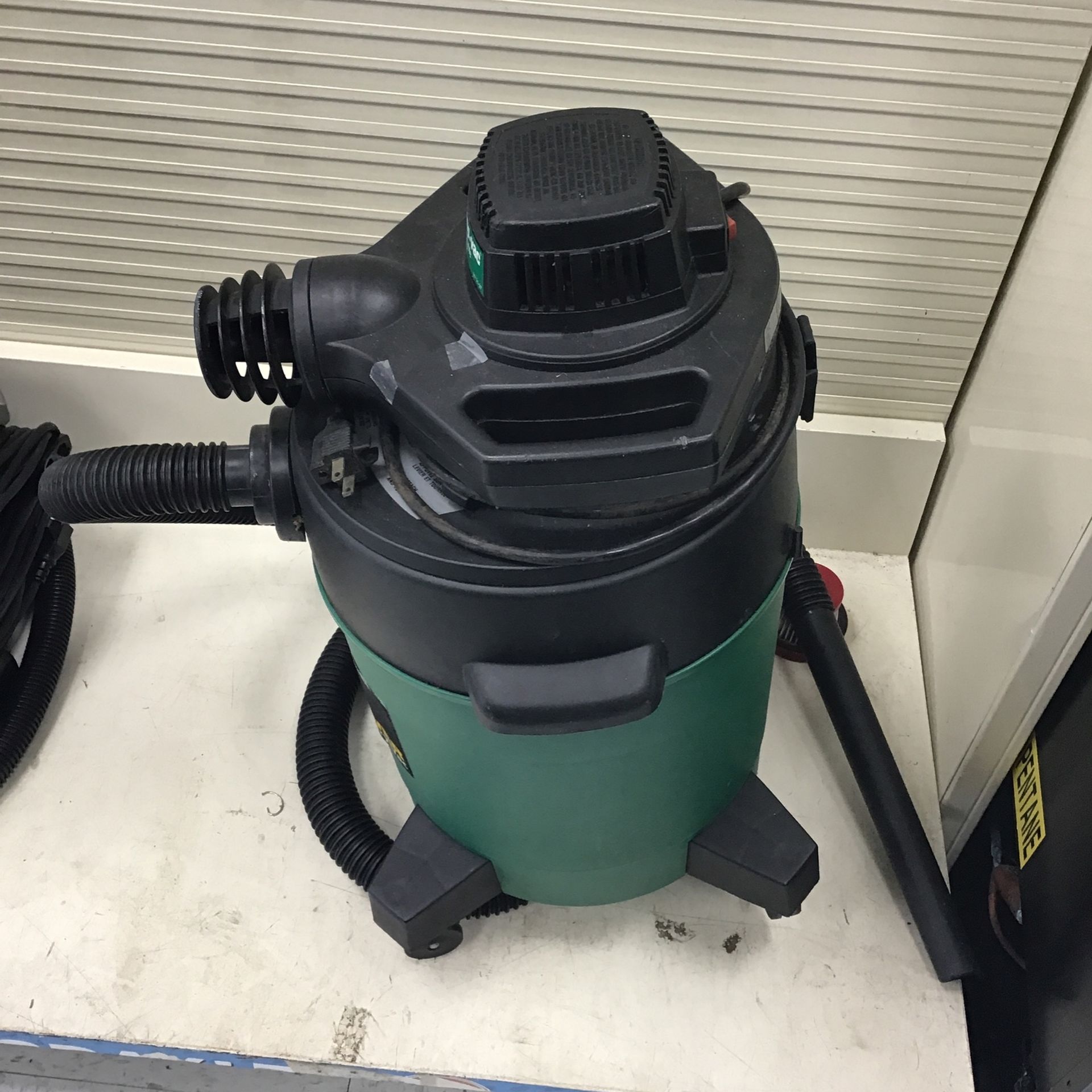 Wet/dry Vacuum